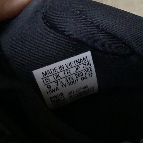 Women’s Adidas ALPHABOUNCE sneaker - Picture 4 of 7